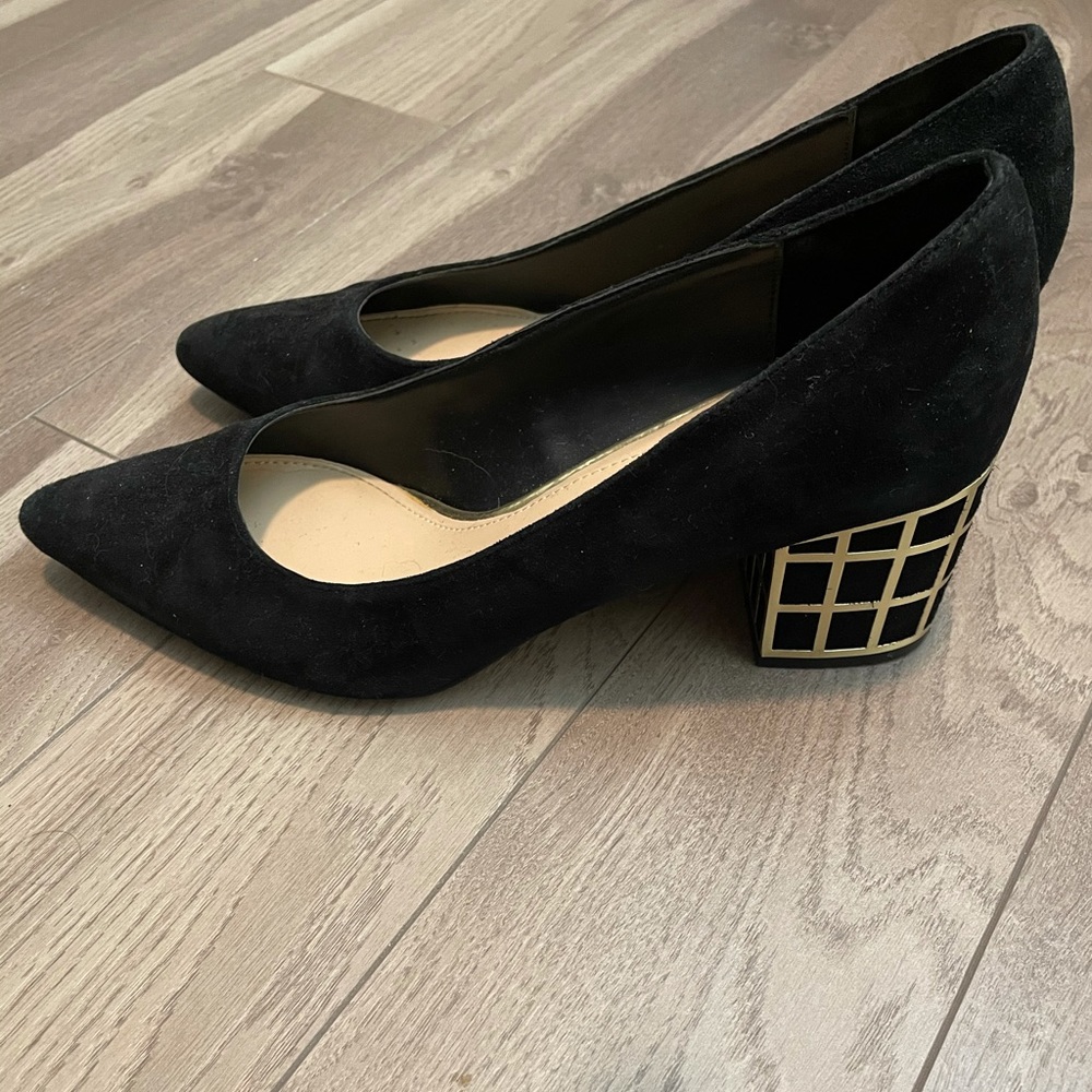 Brian Atwood black and gold suede block heel sz 9